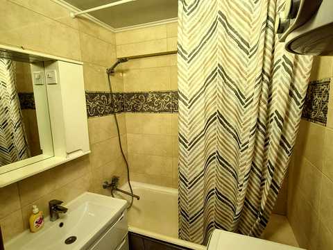 квартира за адресою Велика Васильківська вул. (Червоноармійська), 124