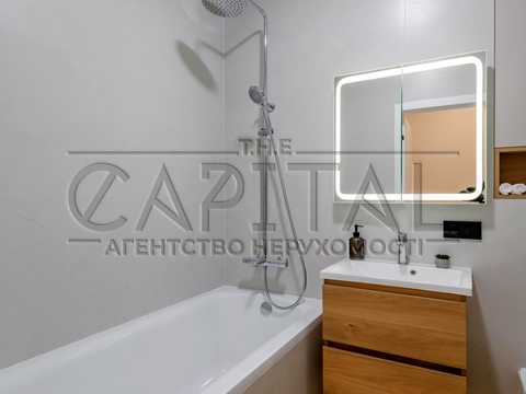 квартира за адресою Салютна вул., 2к25