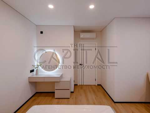 квартира за адресою Салютна вул., 2к25