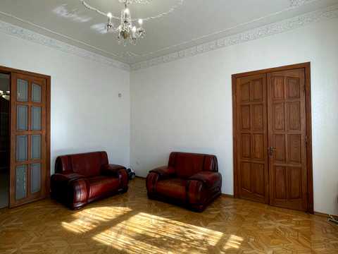 квартира по адресу Канатная ул., 75