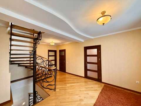 квартира за адресою Алмазова вул. (Михайла Кутузова), 4