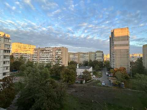 квартира за адресою Червоної Калини просп. (Володимира Маяковського), 49-А