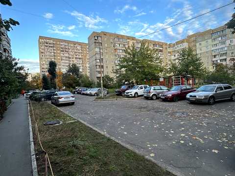 квартира за адресою Червоної Калини просп. (Володимира Маяковського), 49-А