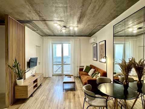 квартира за адресою Академіка Вернадського бульв., 24