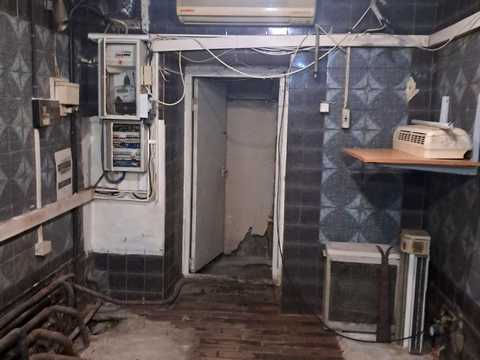 комерційна за адресою Антоновича вул. (Горького), 32