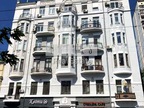 комерційна за адресою Саксаганського вул., 58