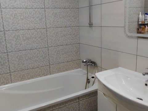 квартира за адресою с. Розсошенці, Сергія Параджанова вул., 3