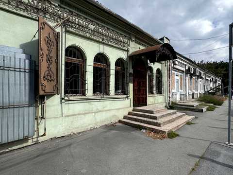 комерційна за адресою Святослава Хороброго вул. (Чкалова), 14