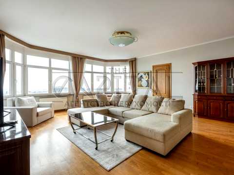 квартира по адресу Кловский спуск, 5