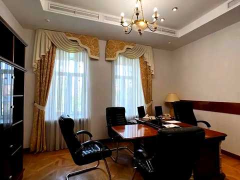 коммерческая по адресу Константиновская ул., 32