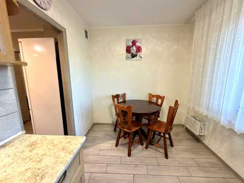 квартира за адресою Київ, Ревуцького вул., 17
