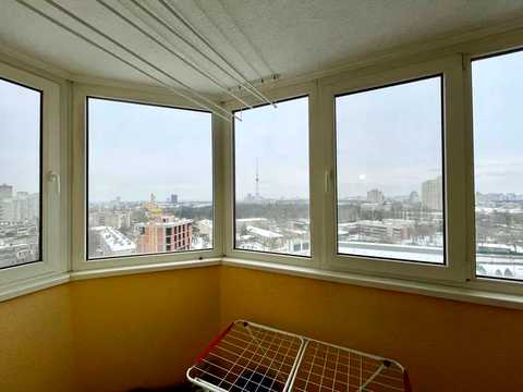 квартира за адресою Авіаконструктора Ігоря Сікорського вул. (Танкова), 4-Б