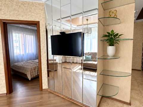 квартира по адресу Радужный массив ул., 10а