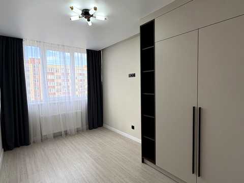 квартира за адресою Злуки просп., 7