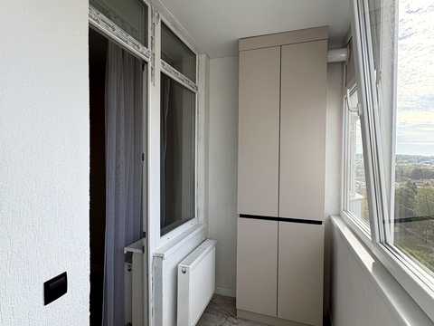 квартира за адресою Злуки просп., 7