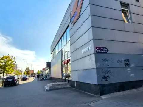 комерційна за адресою Слобожанський просп. (ім. газети Правда), 73