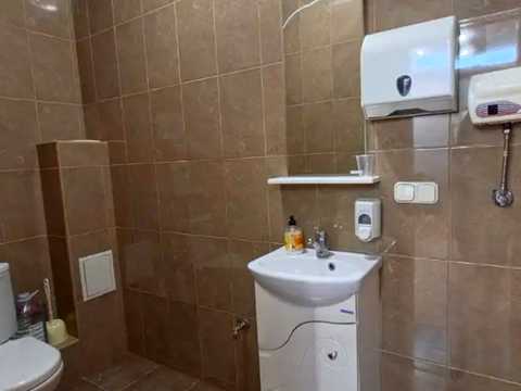 комерційна за адресою Слобожанський просп. (ім. газети Правда), 73