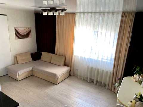 квартира за адресою Подільська вул., 10