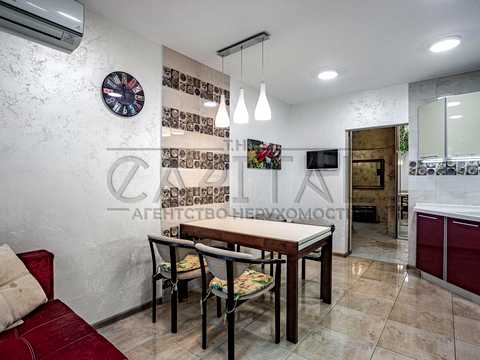 квартира по адресу Урловская ул., 36