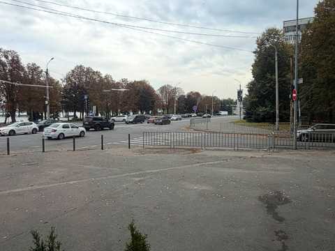 комерційна за адресою Січеславська Набережна вул., 27