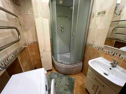 квартира за адресою Басейна вул., 12