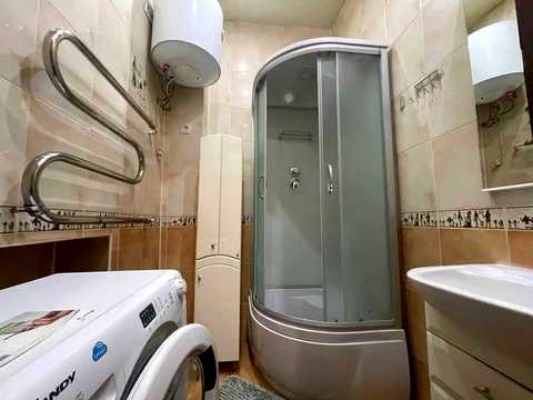 квартира за адресою Басейна вул., 12