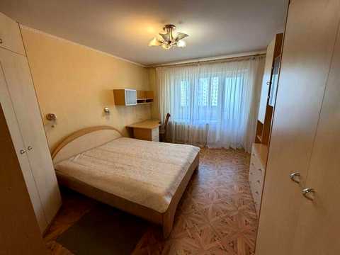 квартира по адресу Зои Гайдай ул., 10-А