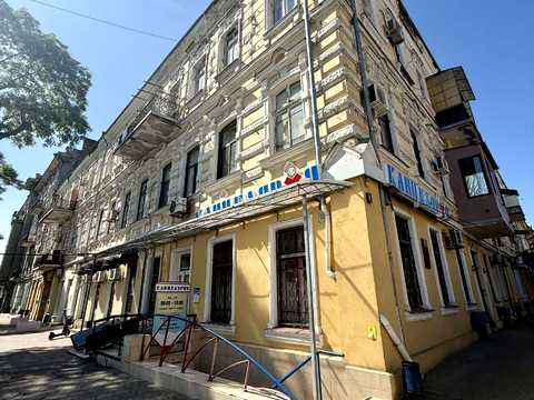 квартира за адресою Одеса, Новосельського вул., 98