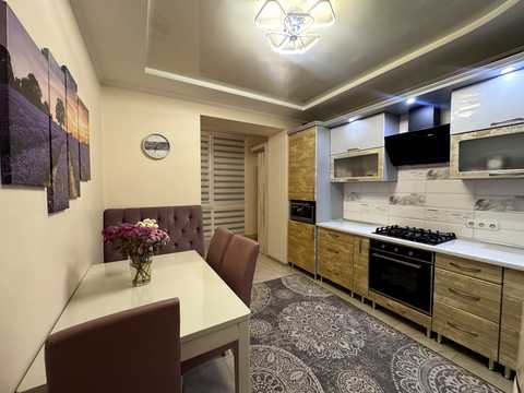 квартира за адресою Вінниця, Максима Шимка вул. (Карла Маркса), 38б