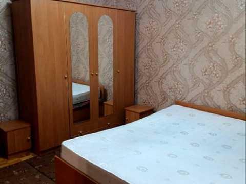 квартира за адресою Ревуцького вул., 19/1