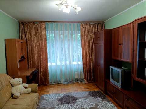 квартира за адресою Ревуцького вул., 19/1