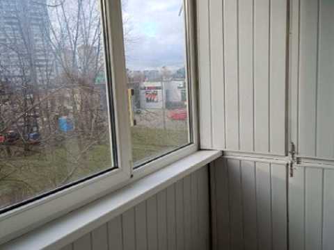 квартира за адресою Ревуцького вул., 19/1