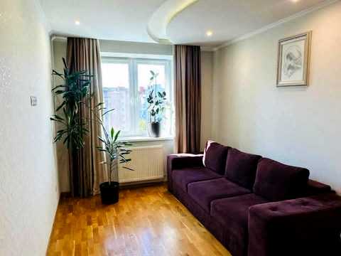 квартира за адресою Івано-Франківськ, Євгена Коновальця вул., 121