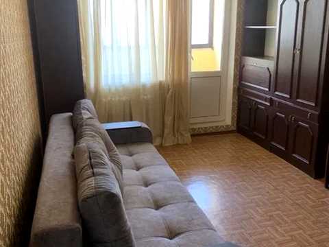 квартира за адресою Анни Ахматової вул., 43