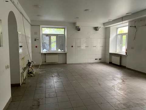 комерційна за адресою Борщагівська вул., 189/1
