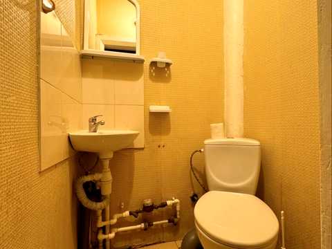квартира за адресою Дмитра Яворницького просп. (Карла Маркса), 68