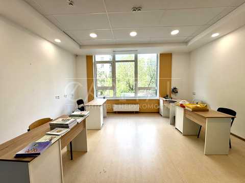 коммерческая по адресу Предславинская ул., 53