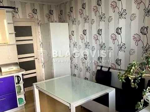 квартира за адресою Олени Пчілки вул., 2