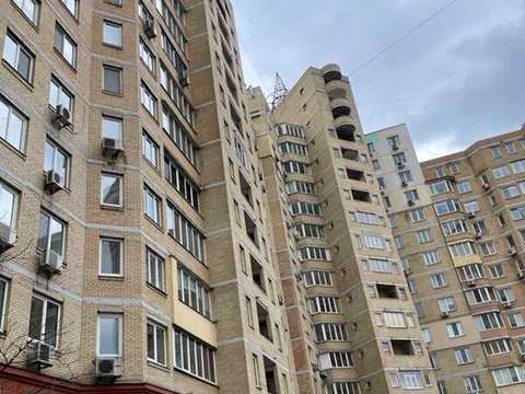 квартира за адресою Київ, Микільсько-Слобідська вул., 4-В