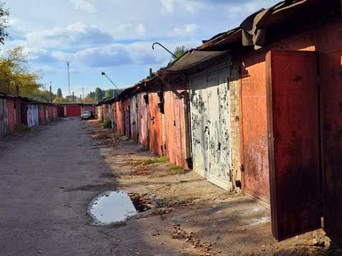 паркоместо по адресу Перемоги ул., 15А