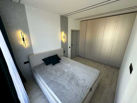 квартира по адресу Героїв Майдану ул., 5