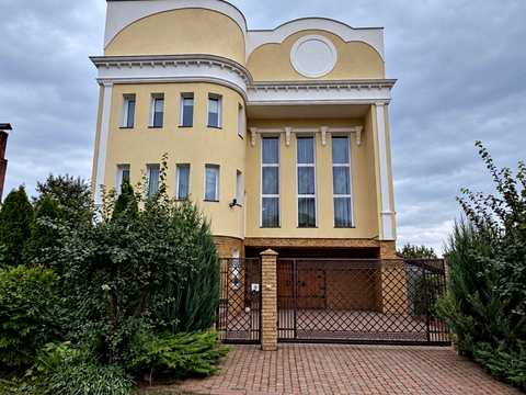 дом по адресу Сагайдачного ул.