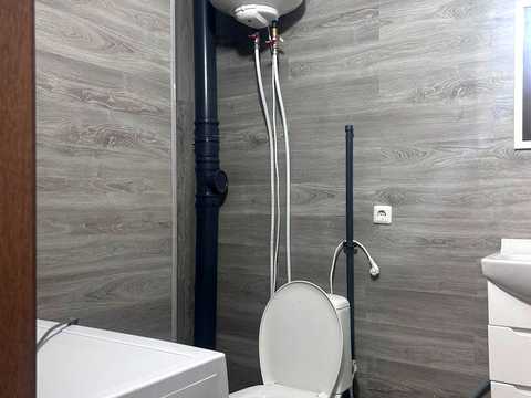квартира за адресою Ревуцького вул., 54