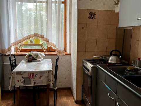 квартира за адресою Соборна вул., 75