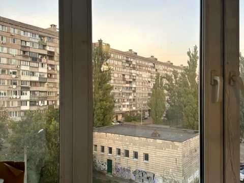 квартира за адресою Соборності просп. (Возз'єднання), 1-А