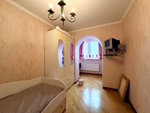 квартира по адресу Олексы Алмазова ул. (Кутузова), 4