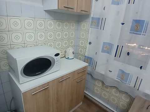 квартира за адресою Верховної Ради бульв., 14
