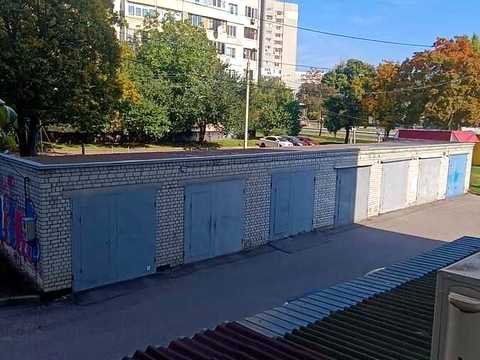 квартира за адресою Петра Григоренка просп. (Маршала Жукова), 14
