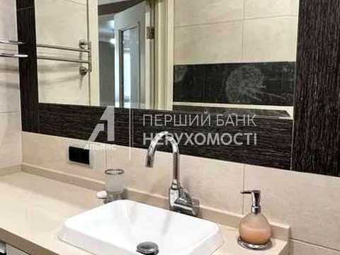 будинок за адресою Харківська вул.