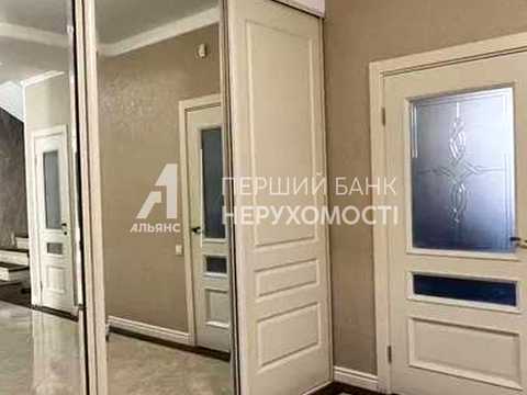 будинок за адресою Харківська вул.